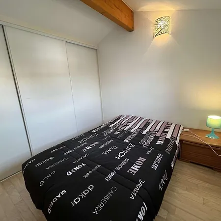 Holiday home Maison Avec Jardin, Piscine & Parking Prive, Proche Plage Et Commerces - Fr-1-246-705