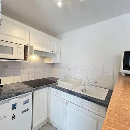 Maison Avec Jardin, Piscine & Parking Prive, Proche Plage Et Commerces - Fr-1-246-705 Holiday home *